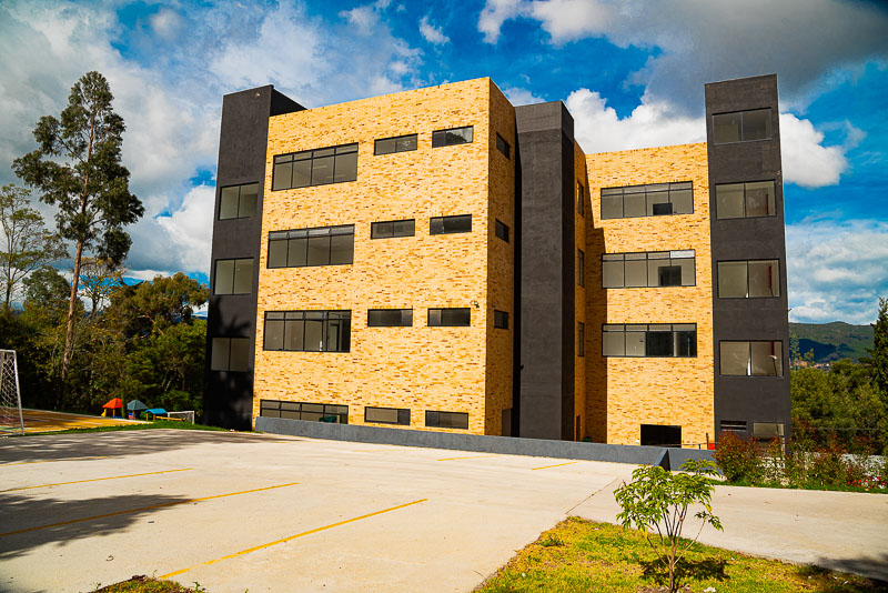 Colegio Cristiano Monte Hebron - Instalaciones